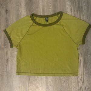 Green women’s crop top